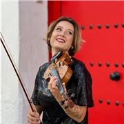 Profesora de violín y lenguaje musical, imparto clases a todas las edades